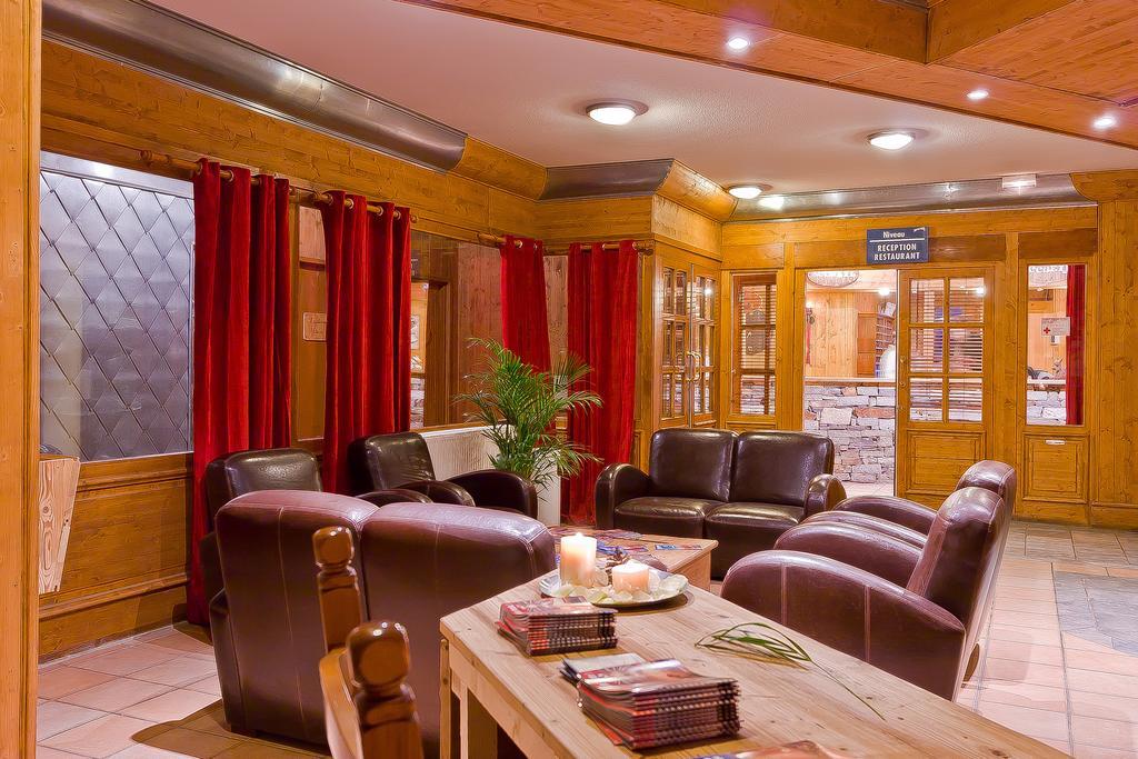 Residence Les Balcons De Belle Plagne La Plagne Bagian luar foto